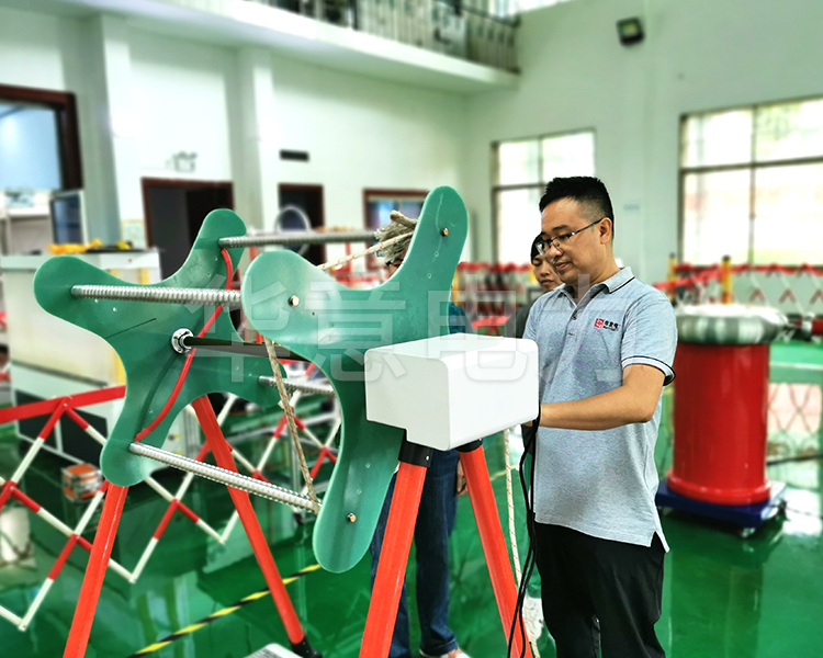 HYJYS-H 遙控電動絕緣繩試驗(yàn)支架HYJYS-H 遙控電動絕緣繩支架生產(chǎn)圖4